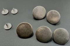 Striking button smooth - diameter 2 cm - matte dark silver