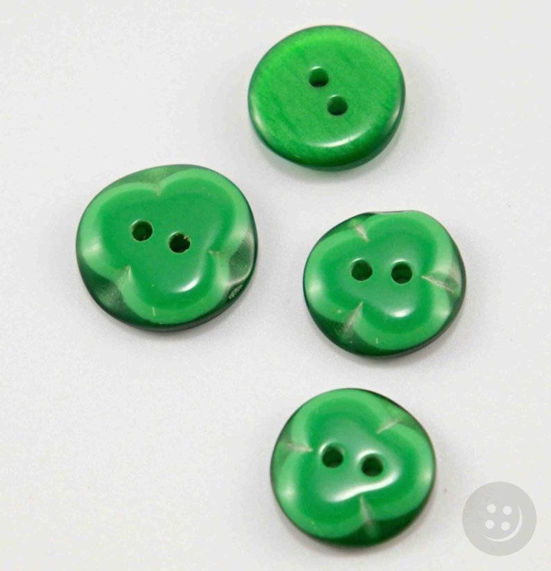 Hole button - green shamrock - diameter 1.5 cm