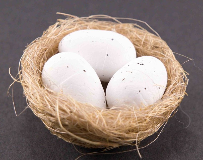 Vajíčka v hnízdě z přírodního vlákna - rozměr 6 cm x 3 cm - přírodní, žlutá, smetanová, bílá, režná