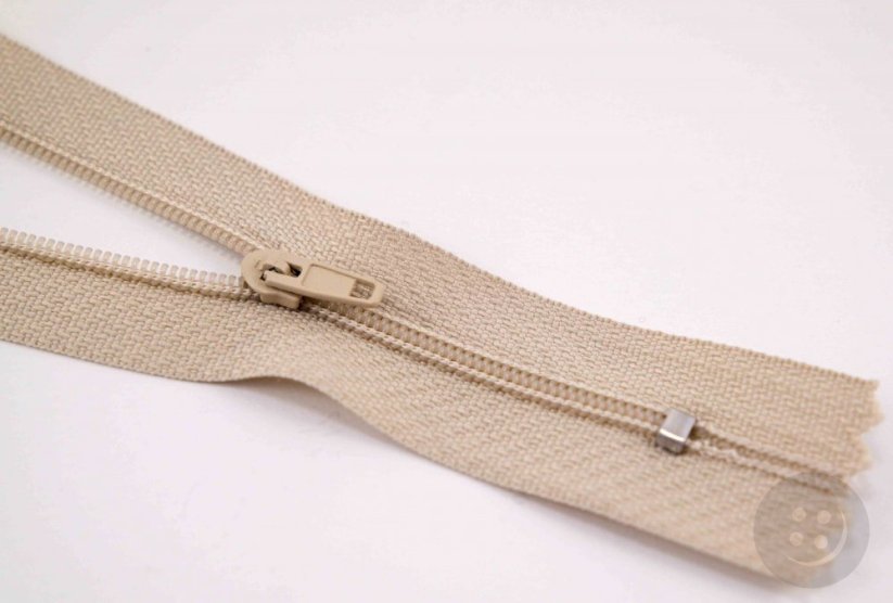 Nedělitelný jemný plastový spirálový zip (velikost číslo 3) různé barvy - délka 12 cm - 60 cm