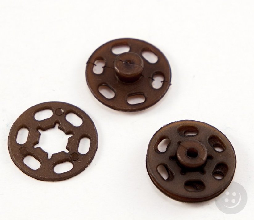 Plastic snap - brown - diameter 1.8 cm