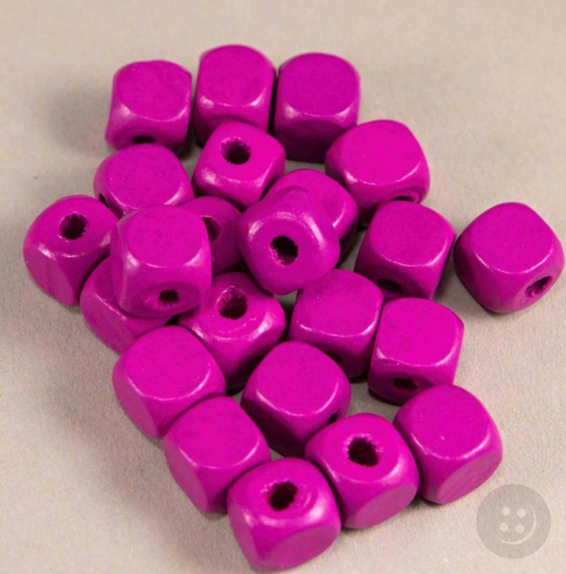 Drevená korálka kocka - fialovo - ružová - rozmer 1 cm x 1 cm x 1 cm