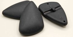 Plastic shank triangular button - black - dimensions 4 cm x 3.5 cm