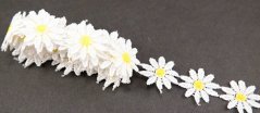 Guipure lace trim - white with yellow center - width 2,5 cm