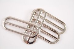 Metal clothing buckle - silver - pulling hole width 4 cm