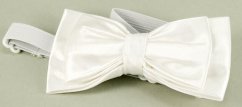 Men's bow tie - folded, white