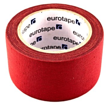 Doppelseitiges Klebeband um einen Teppich zu befestigen.