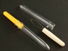 Plastic Pulling Hook Needle Threader  - diameters 8,5 cm