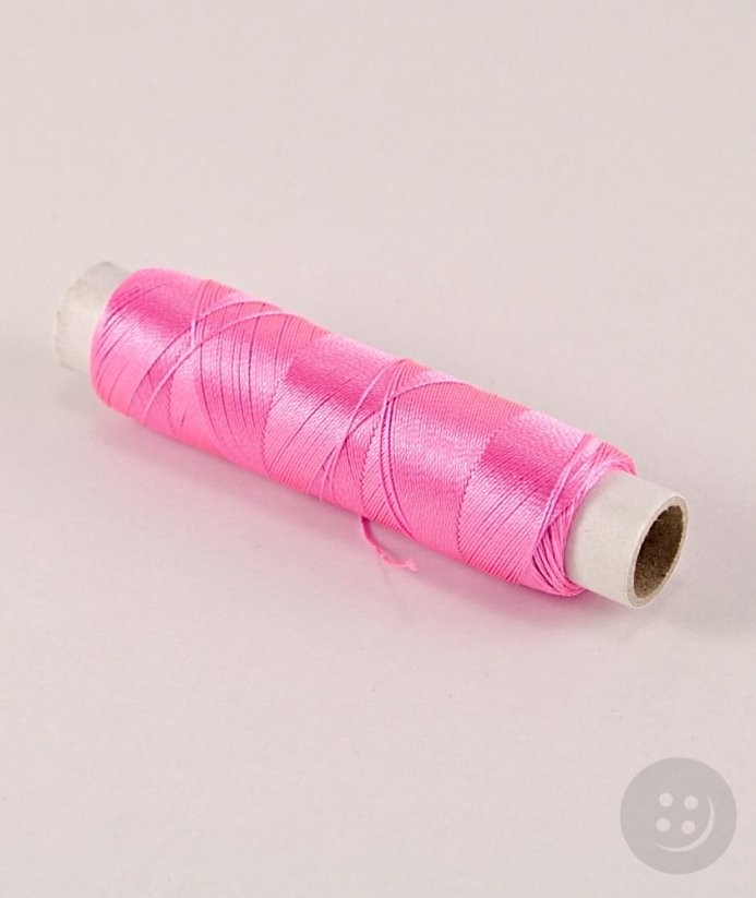 Polyamidová nit
