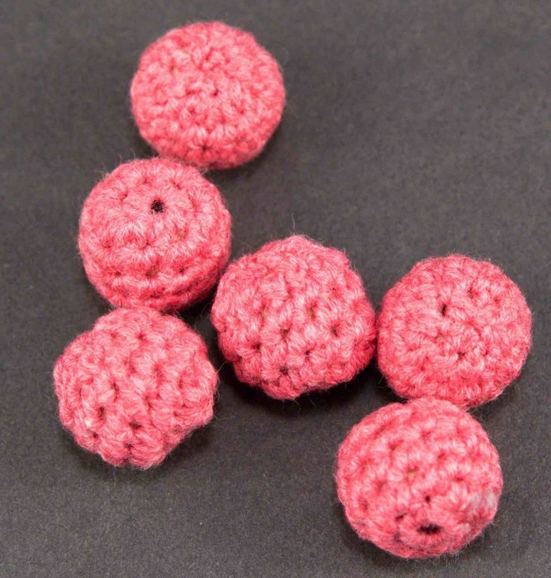 Crochet wooden pacifier bead - red - diameter 1.5 cm