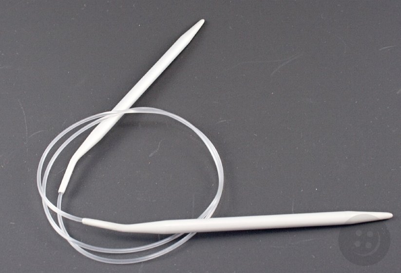 Circular needles with a string length of 80 cm - size 6