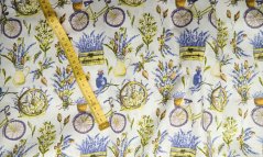 Baumwollstoff - ländliches Motiv mit Lavendel auf weißem Untergrund