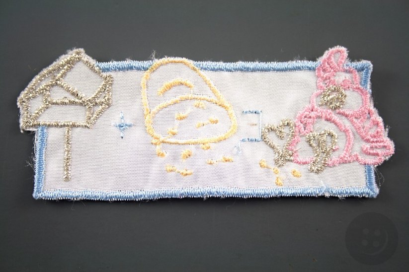 Sew-on patch - Bird with a birdhouse - white, blue, pink, yellow, gold - dimensions 3 cm x 7,5 cm