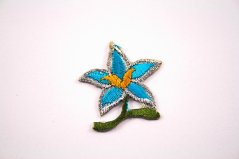 Nažehlovací záplata - Květina - rozměr 3,3 cm x 3 cm