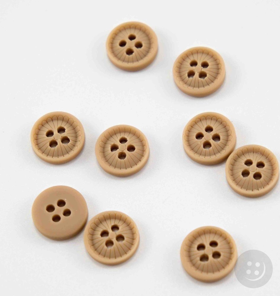 Beige buttons :: Sewing-knitting.eu