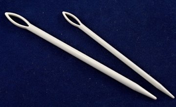 Yarn sewing needles - Material - Plated plastic