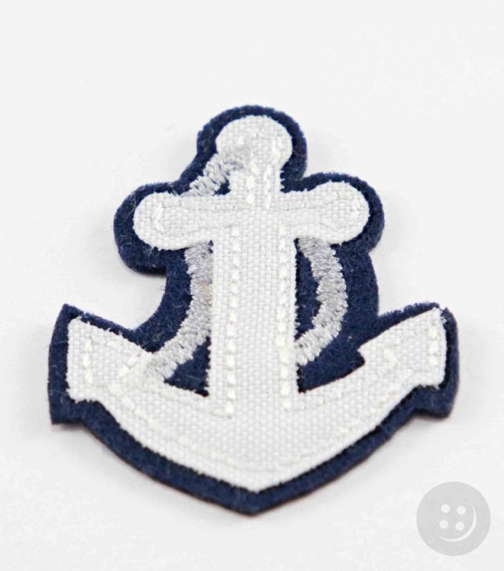 Iron-on patch - anchor - size 4 cm x 3 cm - white