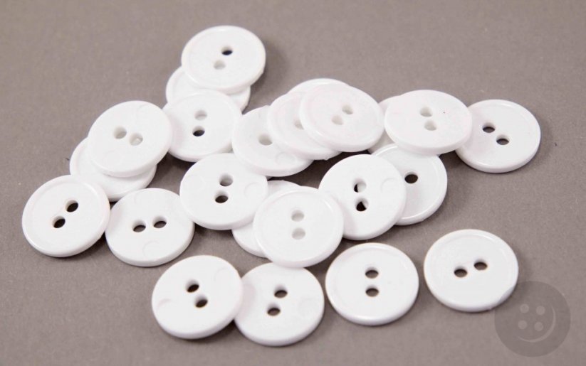 Buttonhole button - white - diameter 1.5 cm