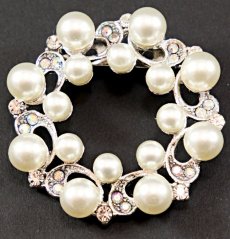 Metal brooch with beads - transparent, silver, pearl - diameter 4.5 cm