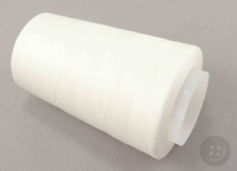 Polyester thread - 4572 m