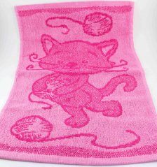 Baby pink towel - kitty