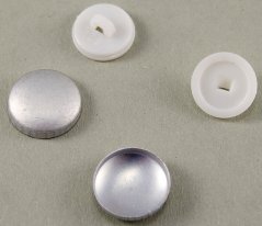 Knoflík na potahování - průměr 1,7 cm - velikost 28