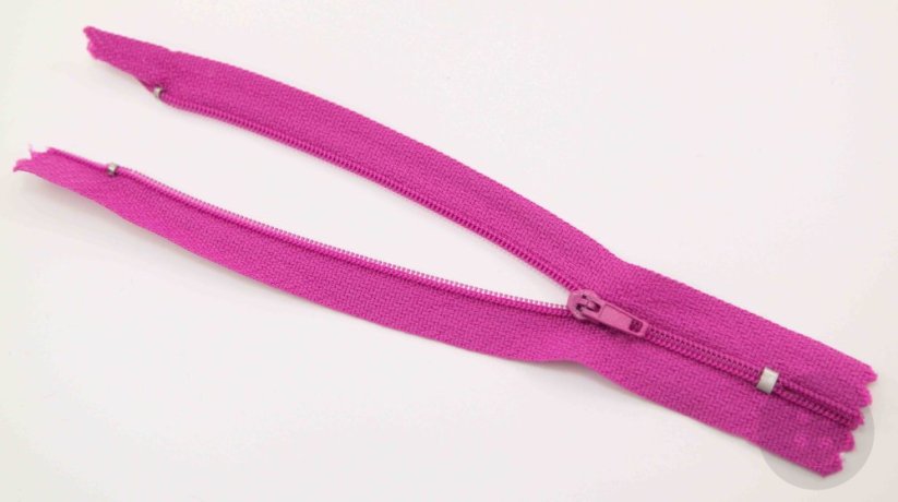 Nedělitelný jemný plastový spirálový zip (velikost číslo 3) různé barvy - délka 12 cm - 60 cm