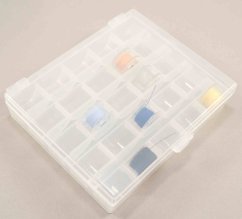 Průhledný plastový box na 25 cívek - rozměr 10 cm x 12 cm