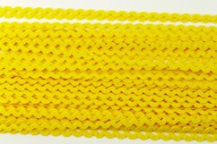 Ric Rac ribbon - medium yellow - width 0,3 cm