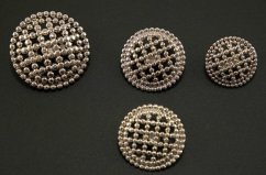 Luxusknopf mit Bodennaht – glänzendes helles Silber – Durchmesser 2,3 cm