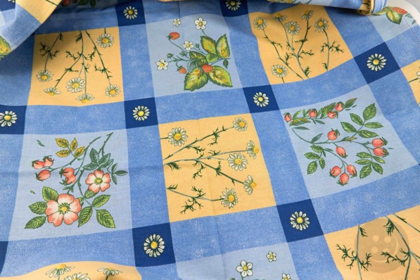 Bavlněný patchwork ubrus modrožlutý