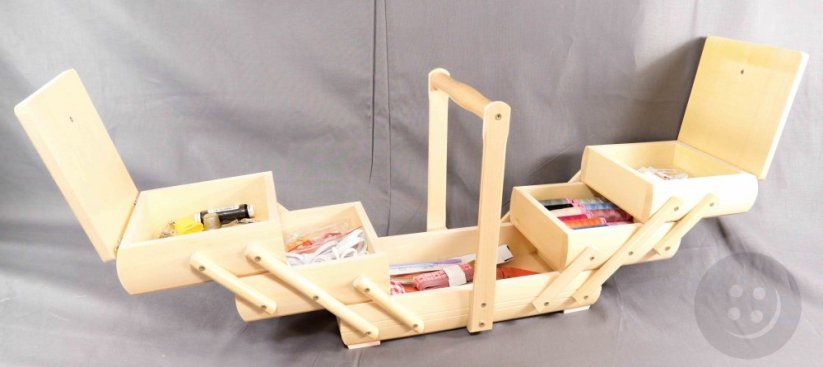 Extra großes Nähzubehör-Set in einer Naturholz, zusammenklappbaren, lackierten Holzkiste