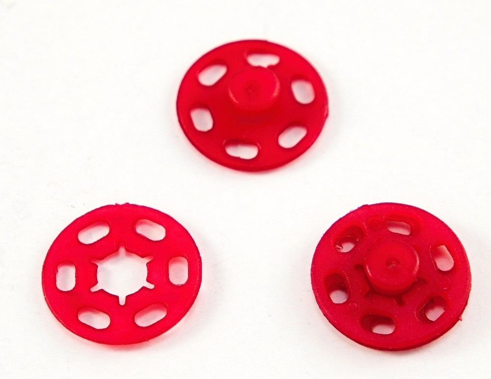 Plastové patentky barevné - Průměr - 1,8 cm