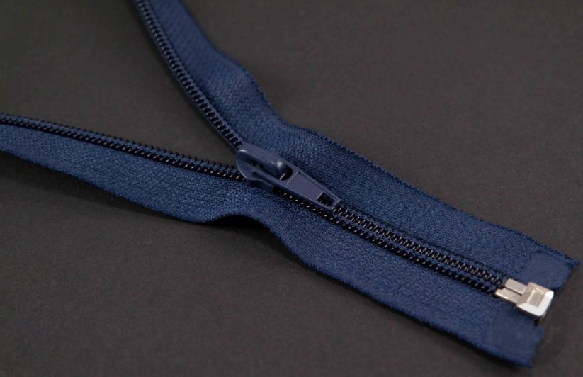 Dělitelné plastové spirálové bundové zipy různé barvy - délka 30 cm - 90 cm - Délka: 70 cm, Barvy spirálových bundových zipů: modrá