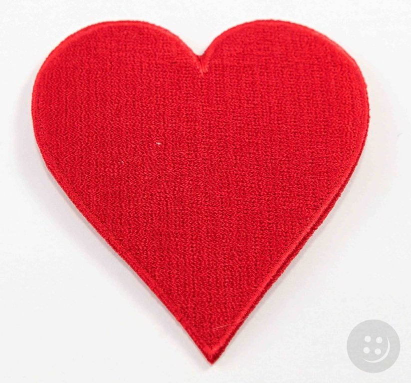 Iron-on patch - Heart - dimensions 5,5 cm x 7 cm - red