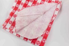 Vinyl rectangular lined tablecloth red and white cube