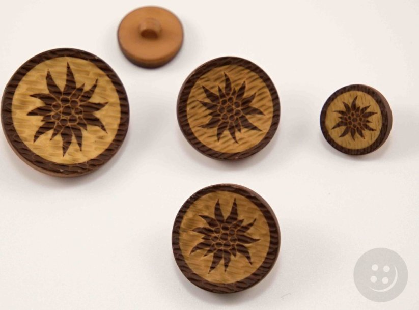 Button with bottom stitching - alpine stretch - imitation wood - diameter 2,7 cm