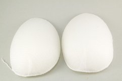 Wrapped shoulder pads - white - diameters 15 cm x 12 cm x 15 cm