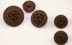 Button with bottom stitching - brown with relief - diameter 2.1 cm