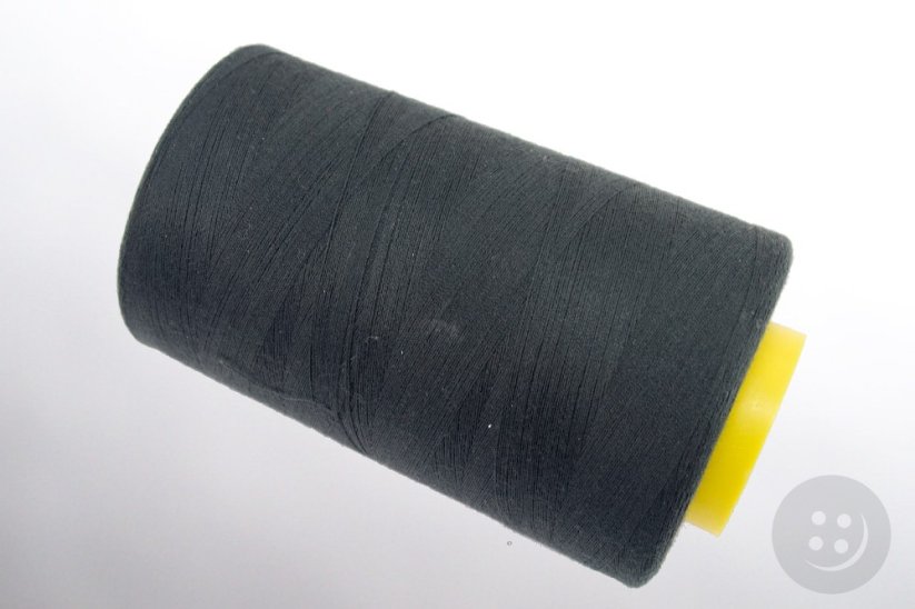 Polyester thread - 4572 m