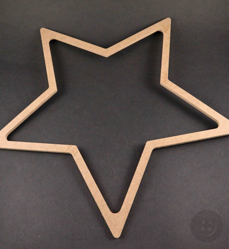 Dřevěná hvězda na macramé - 27 cm x 21 cm