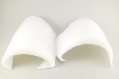 Layered shoulder pads into suits- white - diameters 25 cm x 15 cm