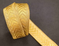 Golden embroidered braid with arrows - width 2 cm