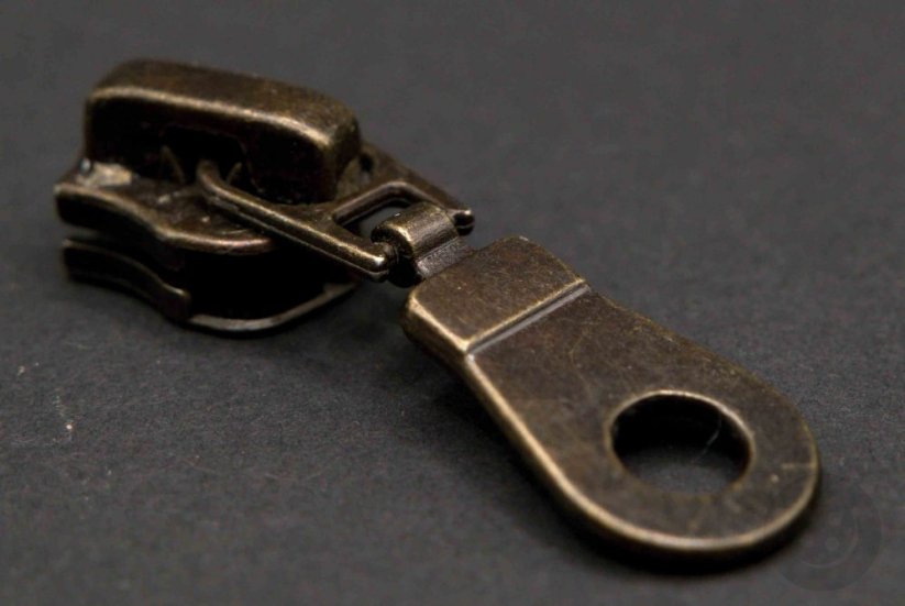 Metal zipper slider - antique metal - size 8