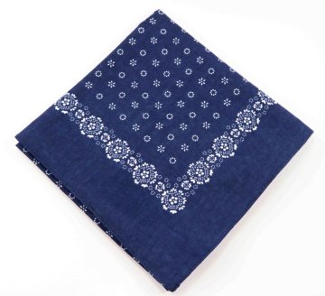 Accessories for traditional costumes