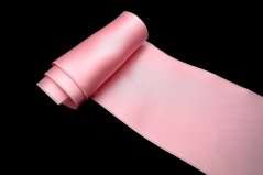 Breites rosa Satinband für Hochzeits- und Festdekorationen