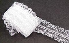 Polyester lace - white - width 3,7 cm