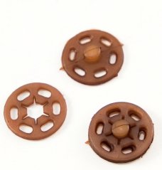 Plastic snap - light brown - diameter 1.5 cm