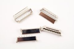 Metal shortener - silver -  pulling hole width 3 cm