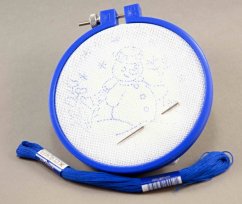 Children's embroidery set in a wooden box - snowman